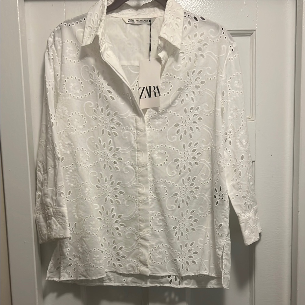 Zara White Boxy Button Down Shirt with Notched Collar
